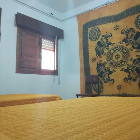Hospederia Montes Hostel *